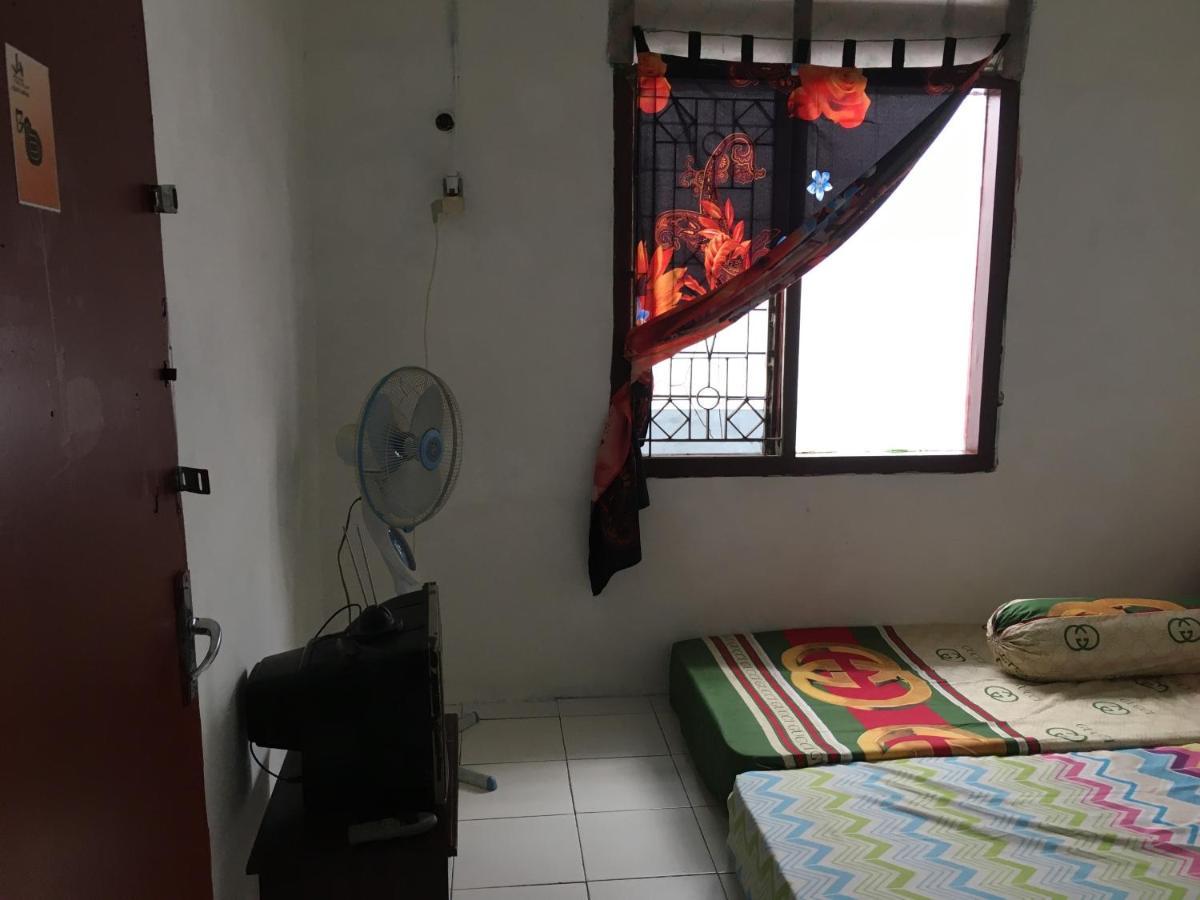 Tambak Bayan Guesthouse Kejayan Eksteriør bilde