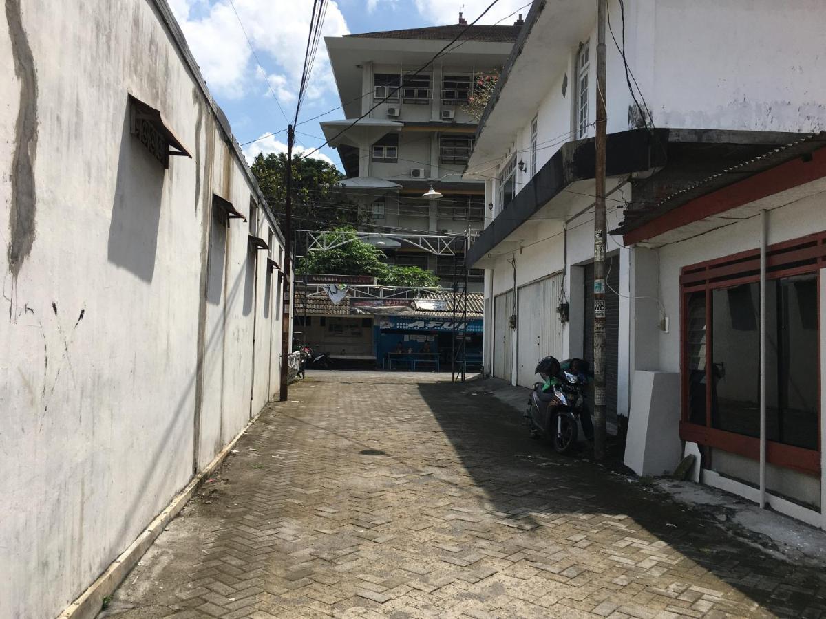 Tambak Bayan Guesthouse Kejayan Eksteriør bilde