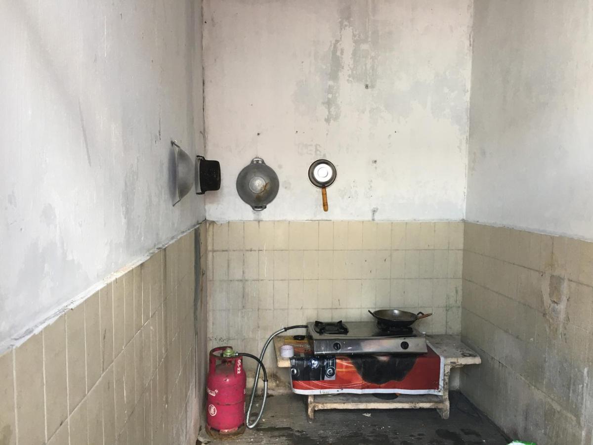 Tambak Bayan Guesthouse Kejayan Eksteriør bilde