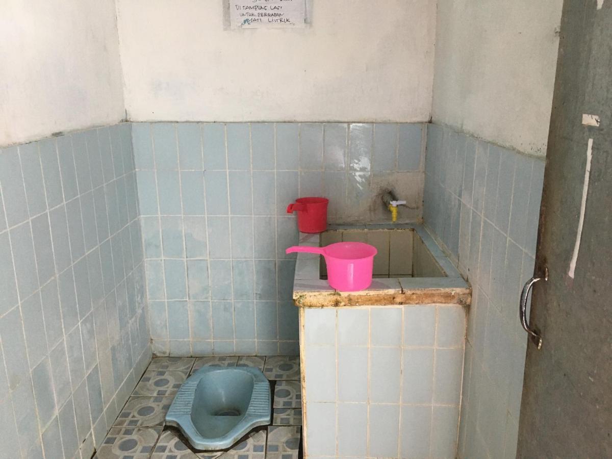 Tambak Bayan Guesthouse Kejayan Eksteriør bilde